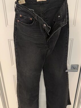 Levi's Women's Black Wide-Leg Jeans